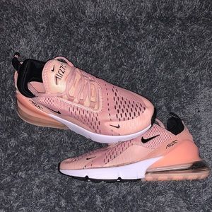 Nike Air Max 270 Sneakers
